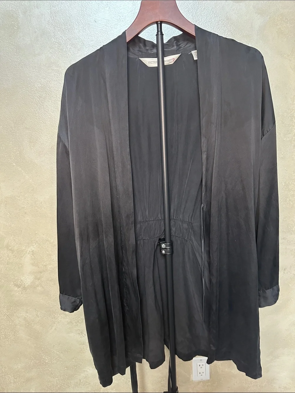 Victorias Secret Silk Tie-Waist Robe sz xs/s